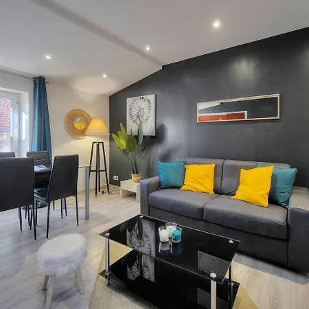 Le 9 - Apartment